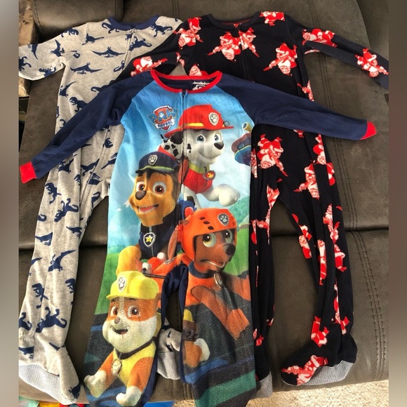 3 Fleece One Piece Pyjamas - Picture 1 of 12